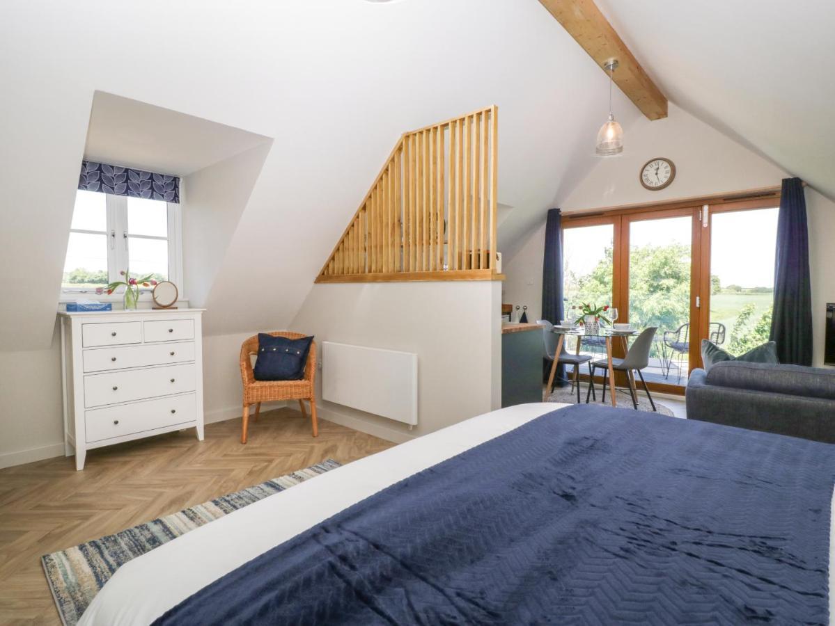Little Knaplock Villa บริดจ์วอเตอร์ ภายนอก รูปภาพ